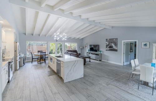 Spacious Fort Lauderdale HEATED Pool House, Grill and Beach 2.9 miles - Foto 10