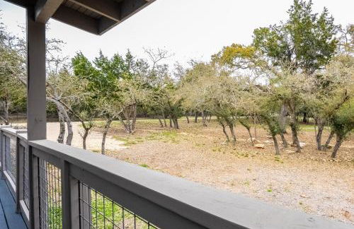 Serene Hill Country Home w/ Romantic Garden Escape - Foto 52