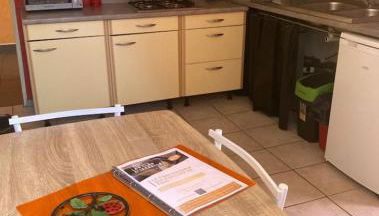 Appartement indépendant, terrasse couverte, rouge - Foto 3