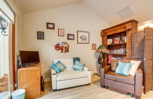 Hot Tub and Huge Patio Home 5 Mi to Old Town Auburn - Foto 7