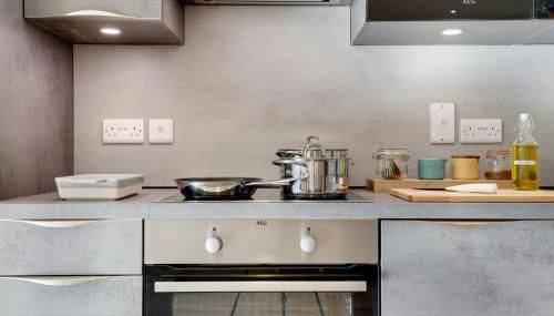 The Owl Barn Wiltshire - Slate - Foto 5, stove, toaster, minibar