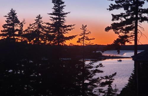 Sunset Cabin by the Sea, Log cabin stunning views - Photo 51