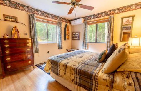 Lakehouse with Boats, MiniGolf, Sauna, HotTub, Swings and Playground! - Foto 28