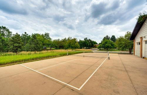 Mtn-View Home with Pickleball Court in Louisville! - Foto 43