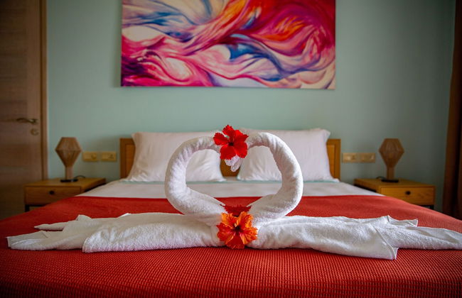 Paradise Chalets Yoga & Wellness - Photo 6