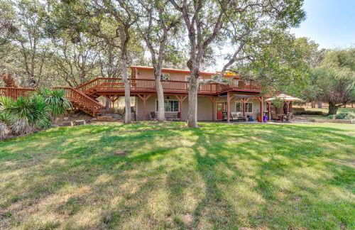 8 Mi to Jacksonville Oregon Getaway with Deck! - Foto 38