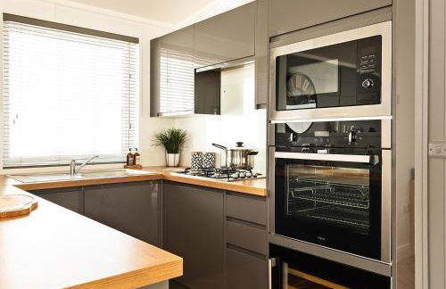 Shropshire Lodges - Romantic Luxury Hot Tub Breaks - Foto 35