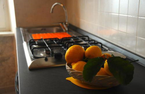 Una Finestra sul Mare - Free Wi -Fi - Foto 14