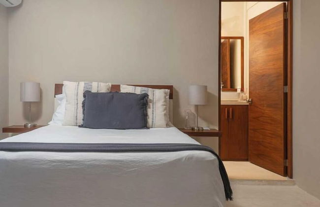 Three Bedroom Condo Steps From the Beach - Photo 7