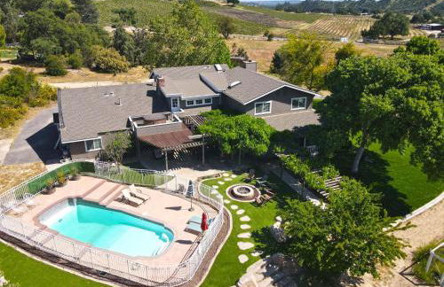 The Vineyard Farmhouse Villa - Foto 1