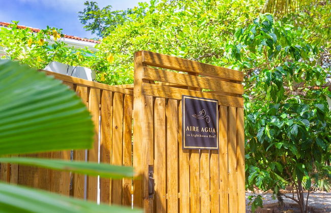 Awesome Over The Water Overlooking West End - Aire Agua 3 Bedroom Home by RedAwning - Photo 47