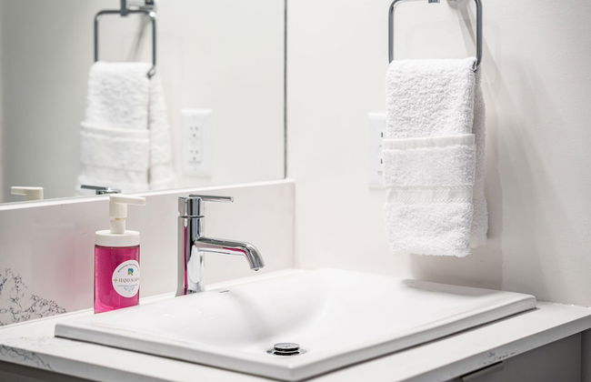 Switchback Suite by Revelstoke Vacations - Photo 41