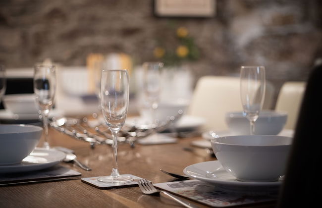 Fletcher Coach House - 3 Bedroom Cottage - Pendine - Photo 29