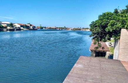 Casa frente a la laguna en Cabo Frio - Foto 2