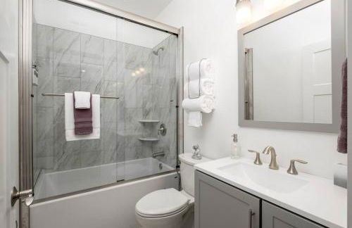 Downtown Brevard 5BR Retreat & Cyclists Dream - Foto 25