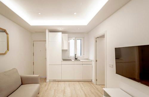 L32-Amazing apartment 5 min from Madrid Atocha Station - Photo 13