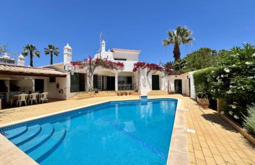 Alvor Traditional Villa With Pool by Homing - Foto 1