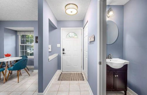 Cozy End Unit Townhouse 1 Mile from Downtown Cary - Foto 33