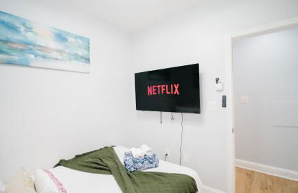 Stylish 5BR DC Retreat Backyard Free Parking - Foto 11