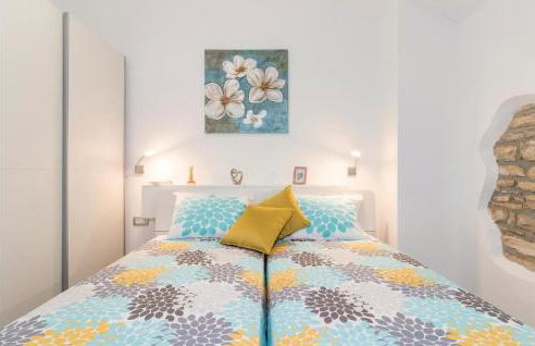 Amazing Home In Sajini - Foto 40