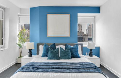 Elegant Midtown Retreat, City Views, Steps to Times Square - Foto 33