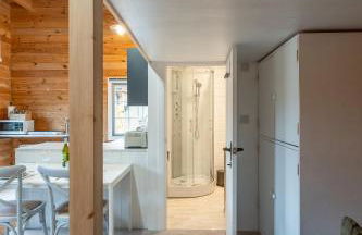 Walliswood Lodge - Wood Burner, Air Con & Wi-fi, Rural Retreat - Foto 55