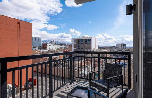 Convention Ctr Luxury 1BR Pool Gym Hot Tub - Foto 12