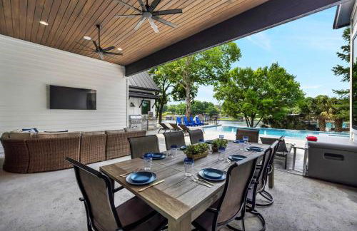 Palm Paradise on Lake LBJ with Concierge Services - Foto 10