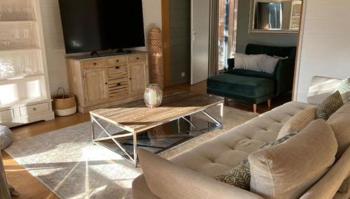 Sumptuous Cap Ferret Style House - Photo 3