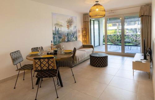 06AH - Superb waterfront T2 - swimming pool - Foto 36