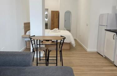 Estupendo Apartamento a 5 min caminando de la Estación de Bus y Tren María Zambrano - Foto 24