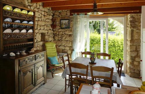 Stone House in Kersiny near the Beach - Photo 3