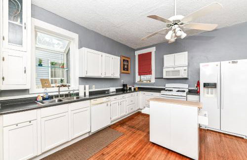 The Artsy Old House Fountain Square - Foto 13