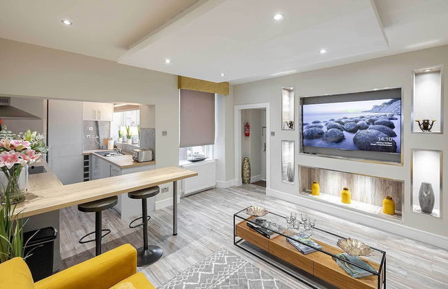 Carmel Apartments Queen Street Residence - Photo 13