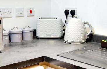 Northampton 2 Bedroom Town Centre Apartment close to University, Hospitals, Brackmills - Foto 12