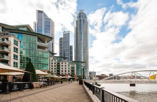 Central 2 bed with Large Terrace - Photo 30