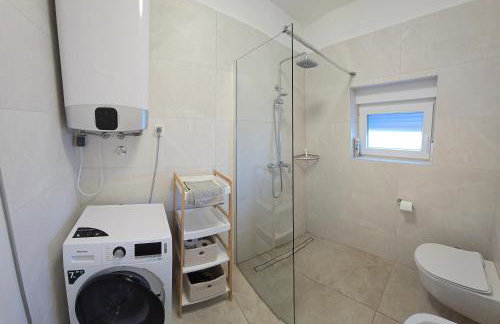 Apartment Sunrise, coastal Istra, Pula Duga Uvala Pavićini - Photo 4