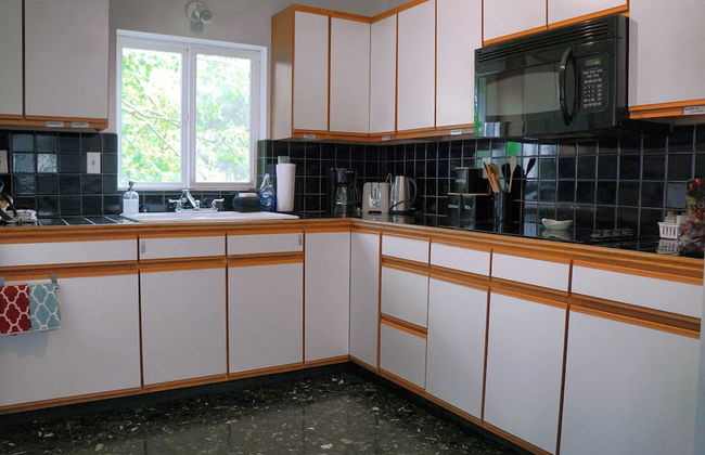 Incredible Water Views, Deck Relaxing Retreat Greenbank Getaway by Avantstay - Foto 9