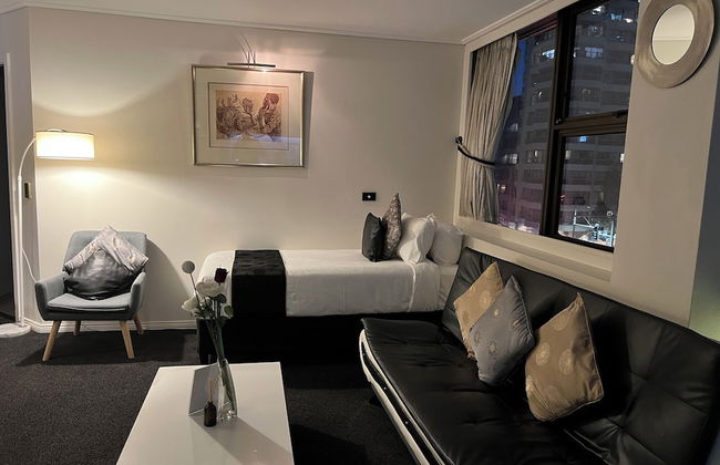 Sydney Hyde Park Paxsafe Apartments - Photo 56