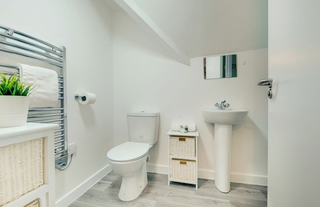 Charltons Bonds Apartments - By Week2Week - Foto 41