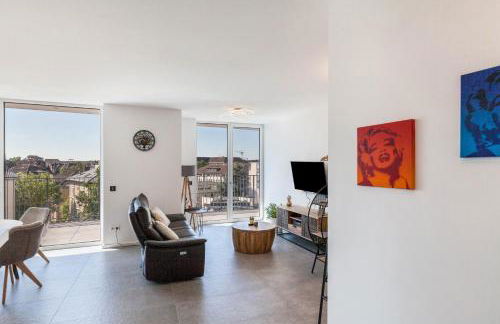 Modern, Cityview, Penthouse Yiwoo - Photo 10