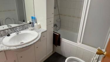 charme et simplicité de ce nouveau bien - Foto 5