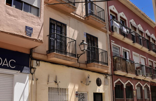 Atico Trinidad 1bedr - Photo 21