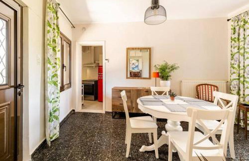 Mansion of 120 m2, with high ceilings and big yard - Foto 22