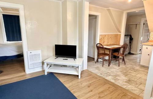 Large 4BR House Downtown Bar Harbor! [Eden Garden] - Foto 3