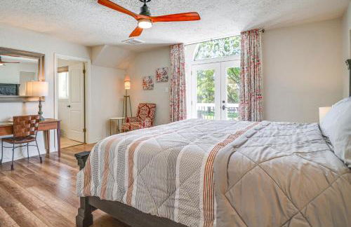 Modern Lake Conroe House with Lakefront Park and Deck! - Photo 14