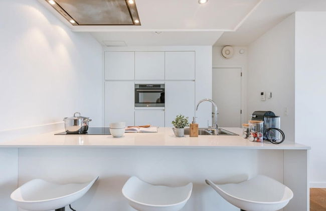 Apartment With Beautiful View of Antwerp - Photo 4