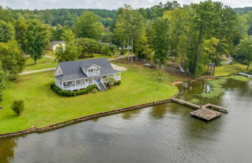 Waterfront Sparta Retreat with Dock, Deck and Grill - Foto 33