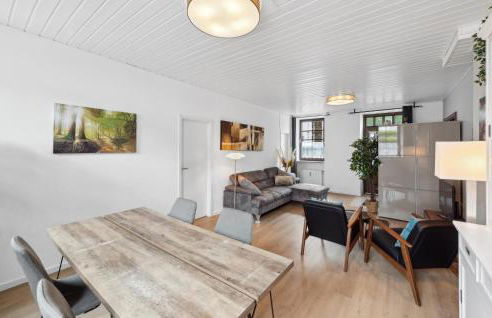 2 Bedroom Awesome Apartment In Malberg - Photo 4