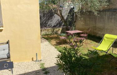 Gîte Lou Sabaï au pied des dentelles de Montmirail, piscine partagée - Photo 3